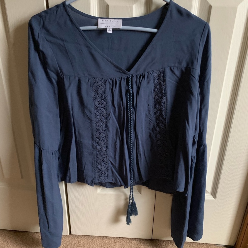 Blue Kendal & Kyle long sleeve shirt.. never worn!